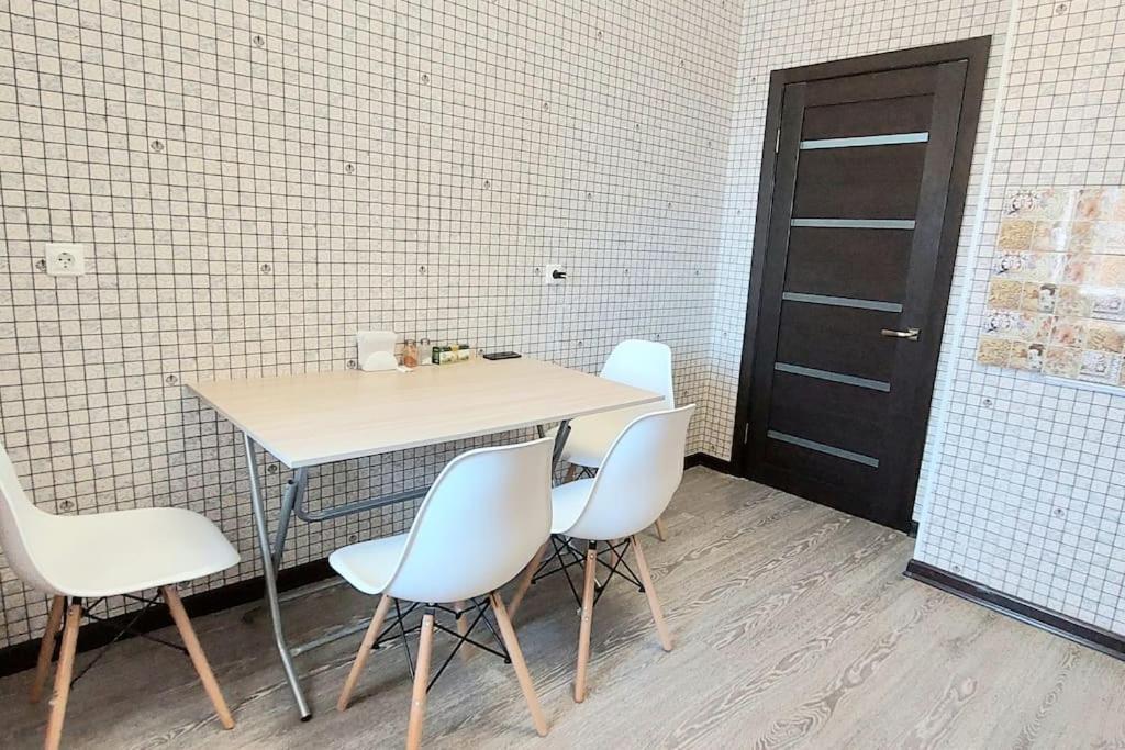 Аэропорт 15 Минут Экспо Бульвар Apartment Астана Екстериор снимка