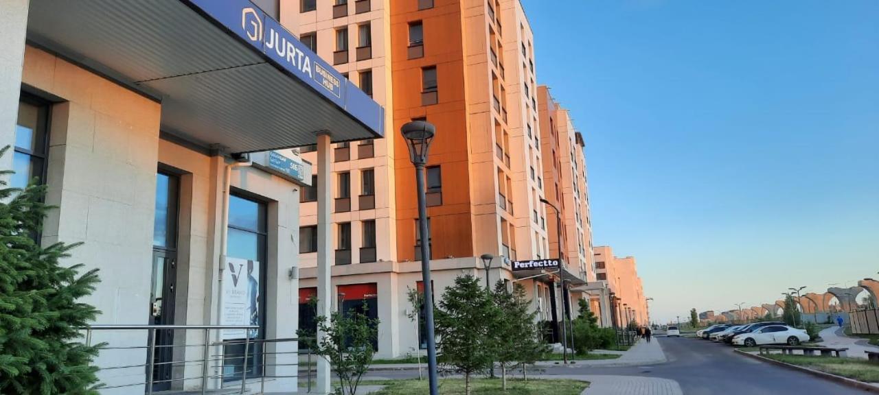 Аэропорт 15 Минут Экспо Бульвар Apartment Астана Екстериор снимка